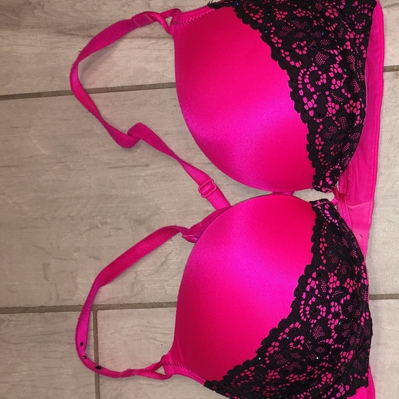 Victoria's Secret Other - Victoria secrets bra Victoria's Secret Other - Victoria secrets bra